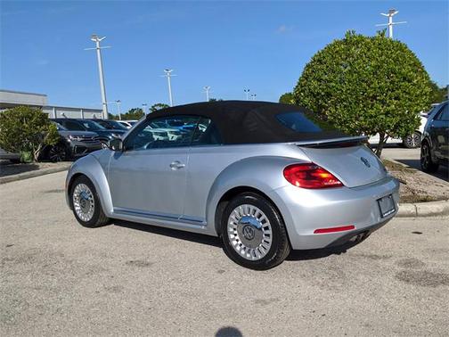 2014 Volkswagen Beetle 1.8T