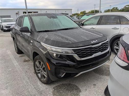 2023 Kia Seltos LX