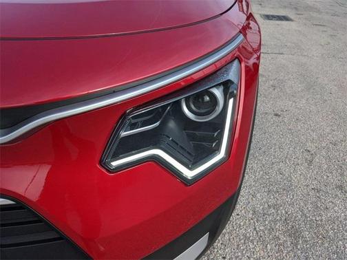 2025 Kia Niro EX