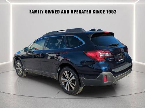 Dark Blue Pearl 2018 Subaru Outback 2.5i Limited