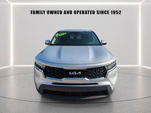 2022 Kia Sorento LX