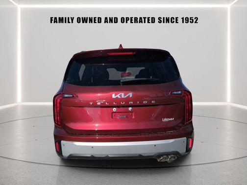 Dawning Red 2024 Kia Telluride S