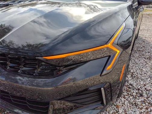 2025 Kia K5 EX