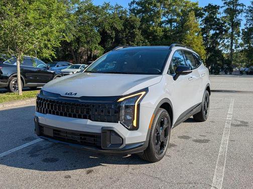 Wolf Gray 2026 Kia Sportage X-Line