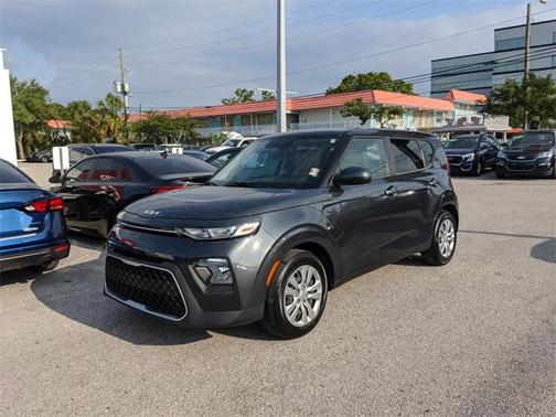 2022 Kia Soul LX
