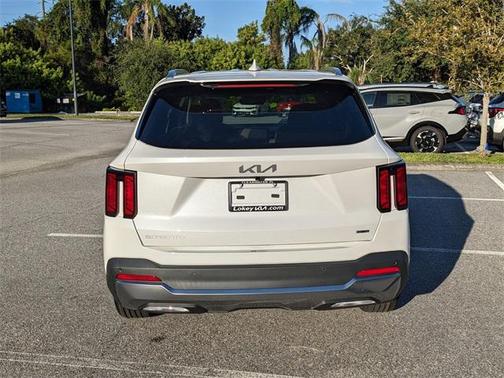 2025 Kia Sorento Hybrid EX