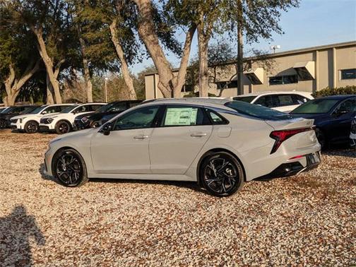 2025 Kia K5 GT-Line