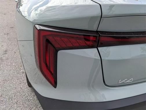 2025 Kia K4 EX