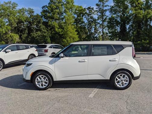 2025 Kia Soul S
