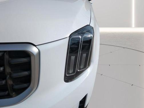 Glacial White Pearl 2023 Kia Telluride SX Prestige