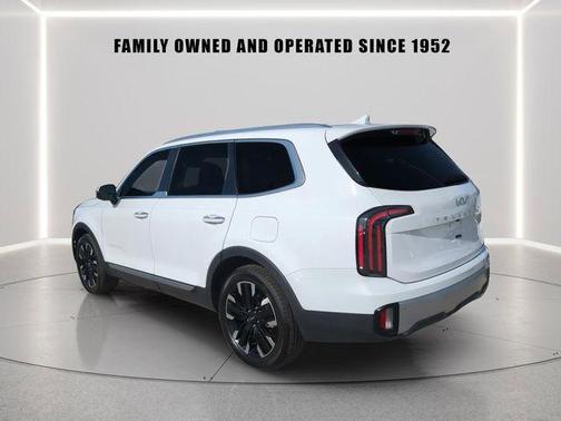 Glacial White Pearl 2023 Kia Telluride SX Prestige