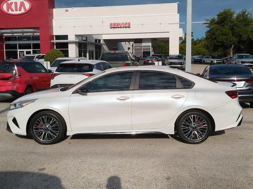 Snow White Pearl 2023 Kia Forte GT-Line