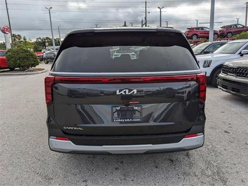 2025 Kia Carnival LXS