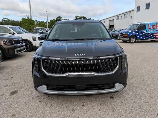 2025 Kia Carnival LXS