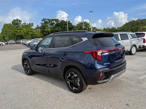 2025 Kia Seltos EX