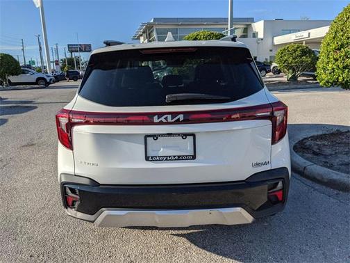 2024 Kia Seltos EX