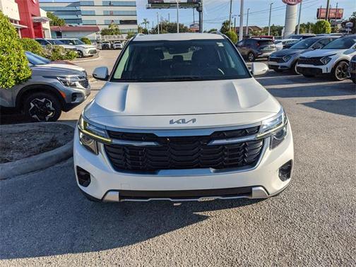 2024 Kia Seltos EX