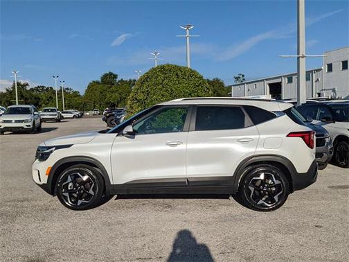 2024 Kia Seltos EX