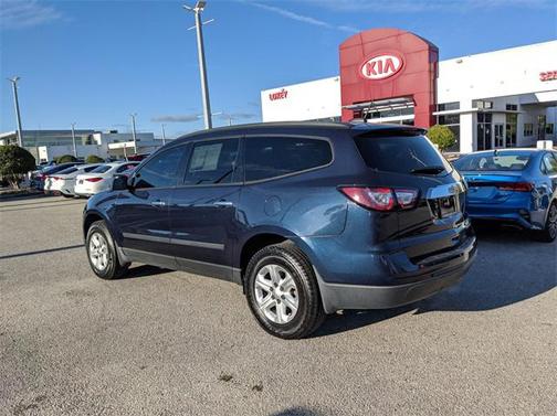 2016 Chevrolet Traverse LS