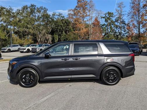 2026 Kia Carnival LXS