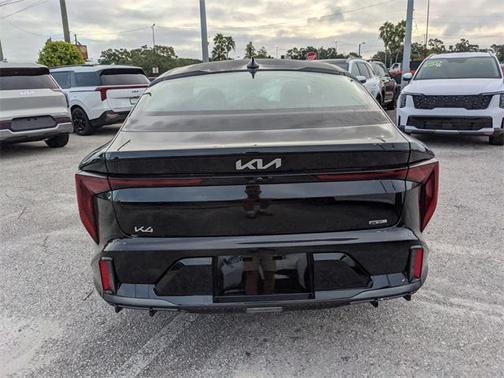 2025 Kia K4 GT-Line