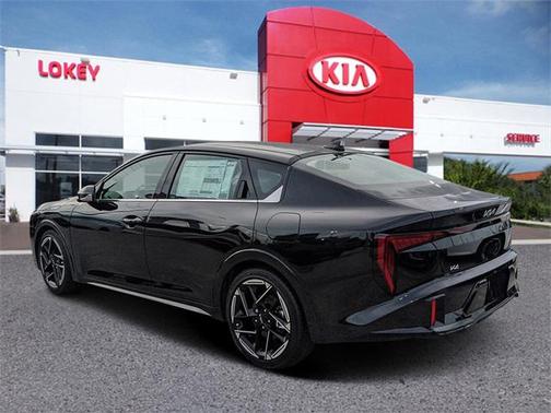 2025 Kia K4 GT-Line