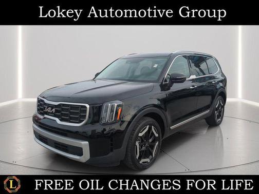 Ebony Black 2024 Kia Telluride S