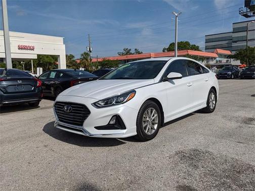 2019 Hyundai SONATA SE