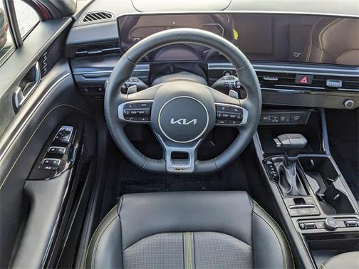 2025 Kia K5 GT