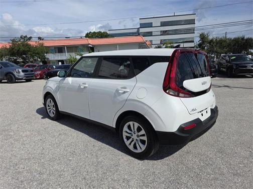 2022 Kia Soul LX