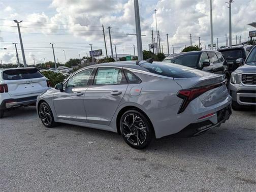 2025 Kia K5 GT-Line