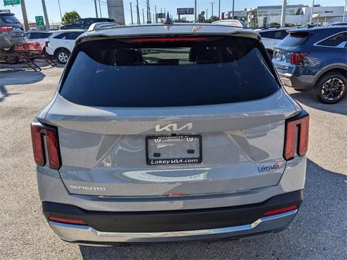 2025 Kia Sorento S