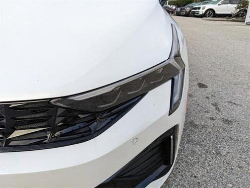2025 Kia K5 EX