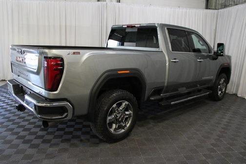 2025 GMC Sierra 2500 SLT