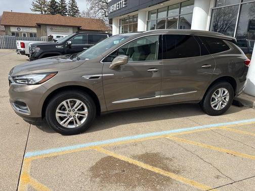 2020 Buick Enclave Essence
