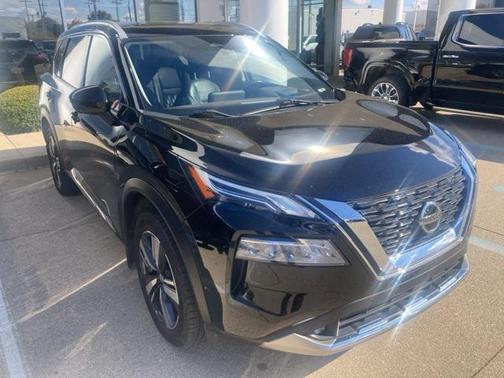 2021 Nissan Rogue Platinum