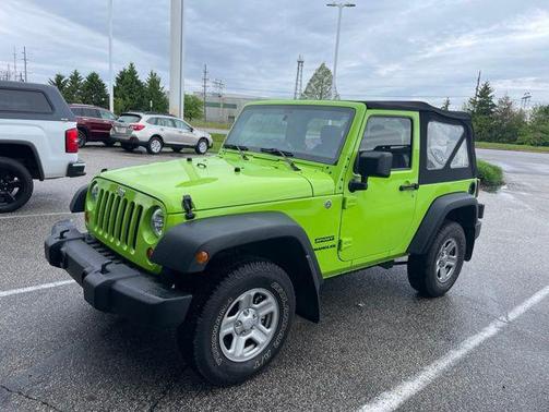 Pearl 2013 Jeep Wrangler Sport