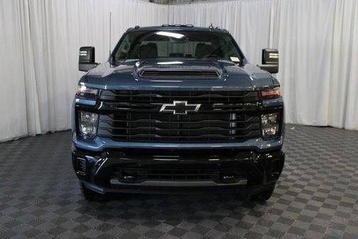 2025 Chevrolet Silverado 2500 Custom