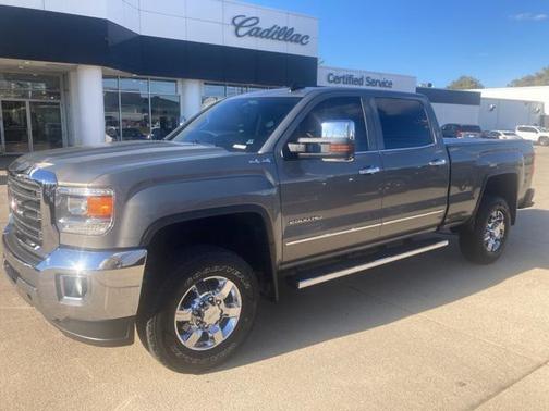 2017 GMC Sierra 2500 SLT