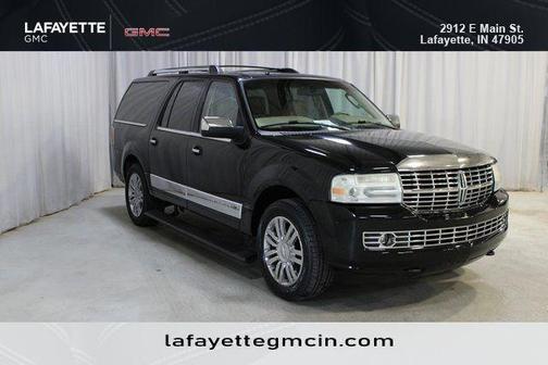 2008 Lincoln Navigator Base