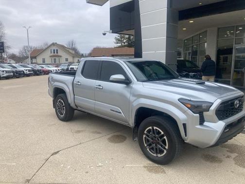 2025 Toyota Tacoma Limited