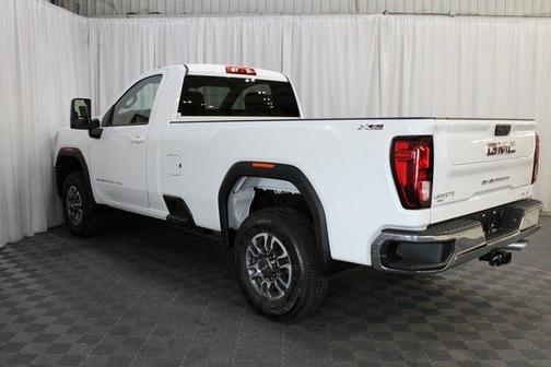 2025 GMC Sierra 2500 SLE
