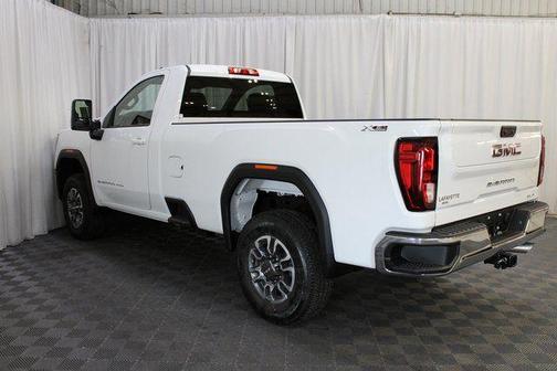 Summit White 2025 GMC Sierra 2500 SLE