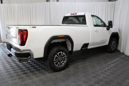 2025 GMC Sierra 2500 SLE