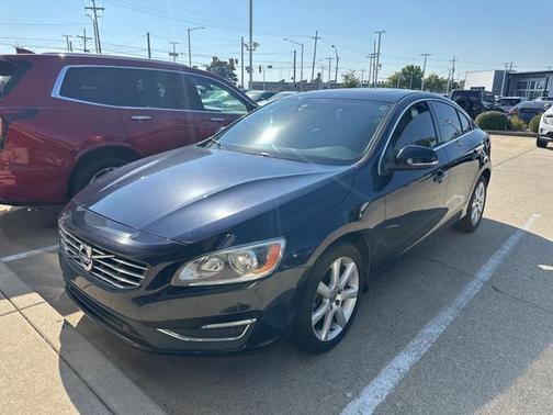2016 Volvo S60 T5 Drive-E Premier