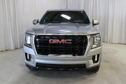 2023 GMC Yukon SLE