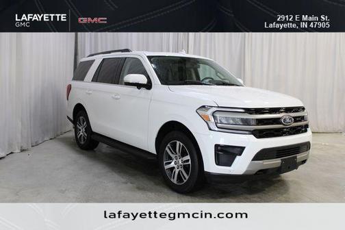 Star White Metallic Tri-Coat 2024 Ford Expedition XLT