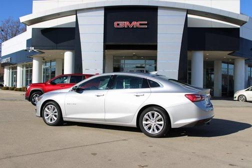 2022 Chevrolet Malibu FWD LT