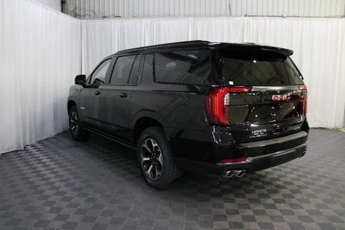 2026 GMC Yukon XL 4WD AT4