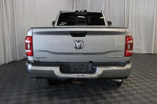 2022 RAM 3500 Tradesman Crew Cab 4x4 8' Box